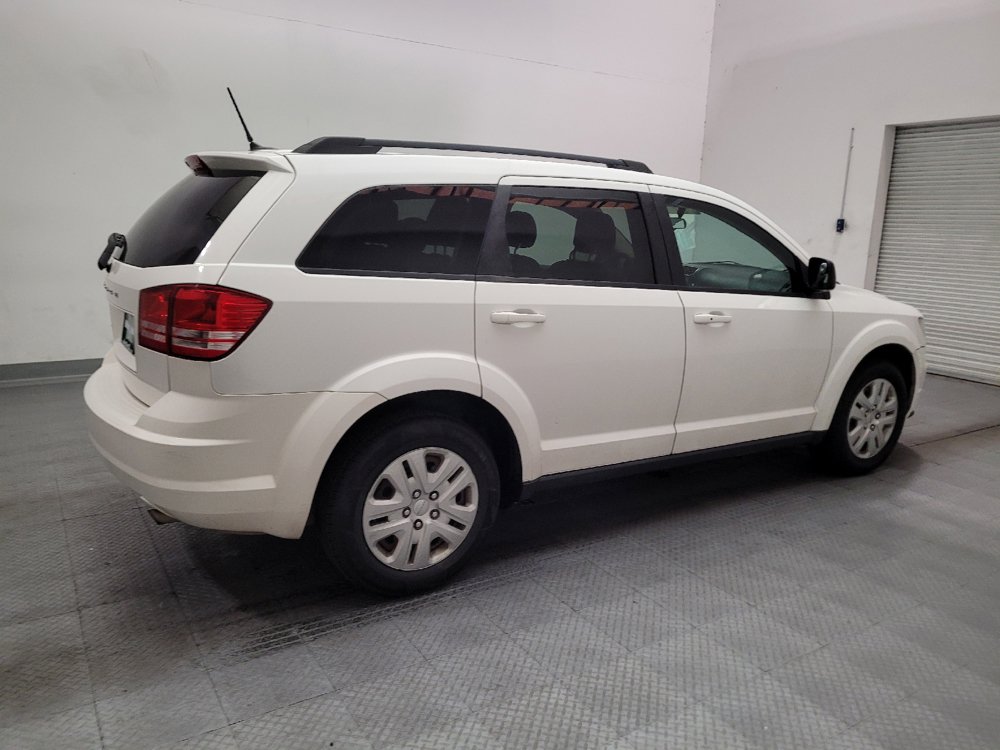 Used 2016 Dodge Journey SE w/ Flexible Seating Group FWD image 10