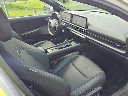 Used 2023 Hyundai Ioniq 6 SEL AWD/4WD image 6