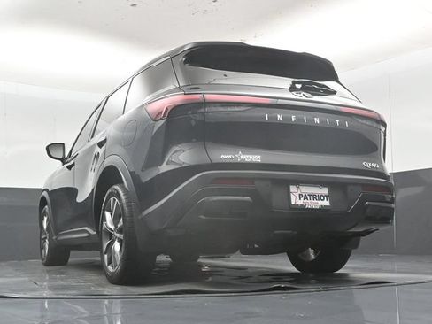 Used 2023 INFINITI QX60 Luxe w/ Performance Audio Package AWD/4WD image 49