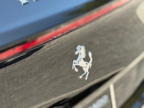 Used 2016 Ferrari California T RWD image 32
