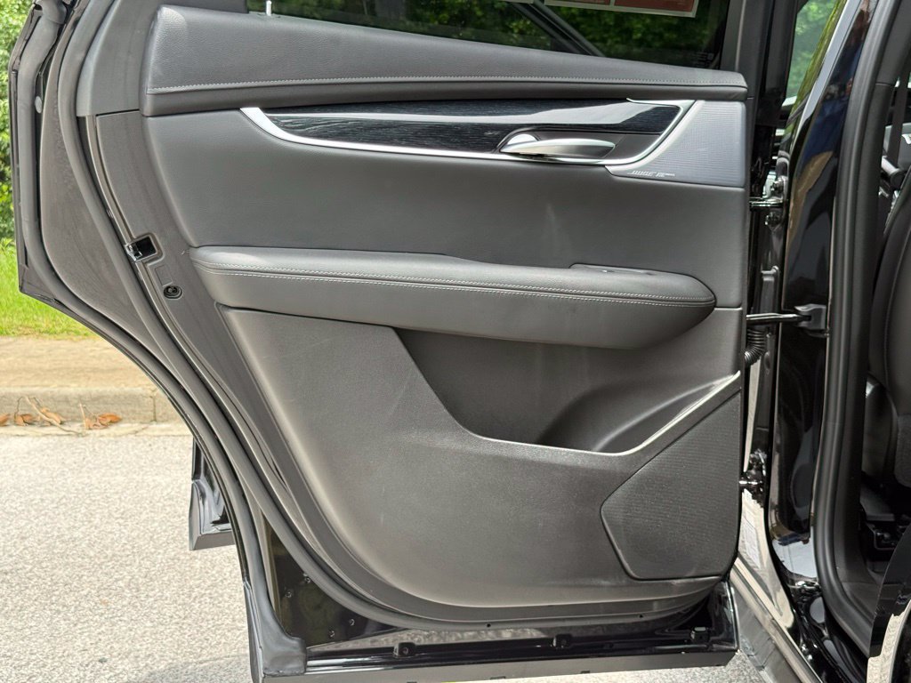 Used 2025 Cadillac XT5 Premium Luxury w/ LPO, Floor Liner Package AWD/4WD image 25