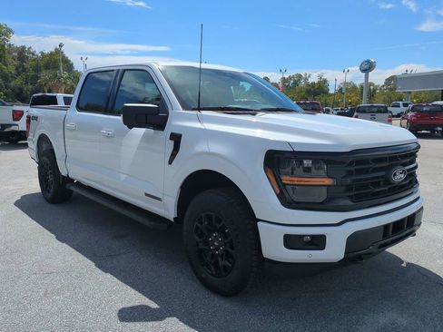 New 2025 Ford F150 XLT w/ Equipment Group 302A MID image 2