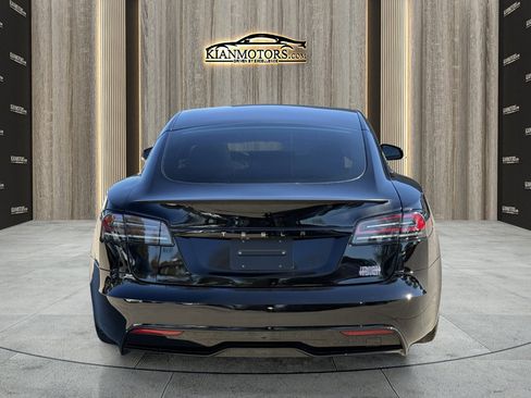 Used 2023 Tesla Model S Plaid image 6