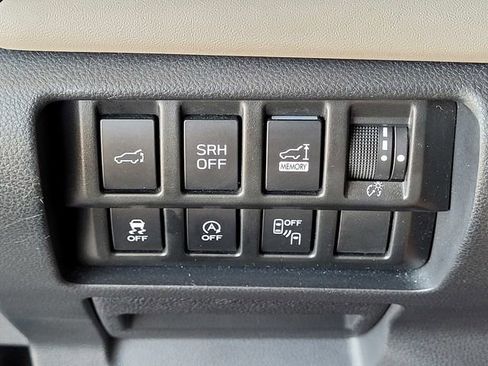 Used 2022 Subaru Forester Limited w/ Popular Package #2 AWD/4WD image 13