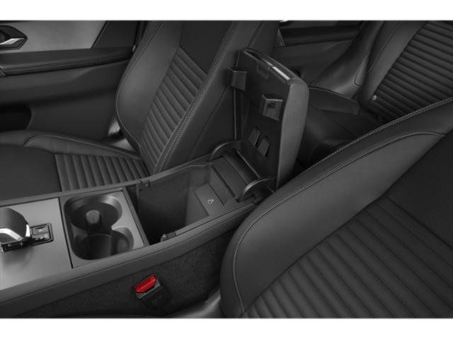Used 2025 Land Rover Discovery Sport Dynamic SE AWD/4WD image 16