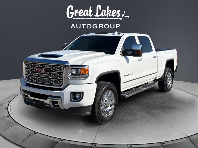 Used 2019 GMC Sierra 2500 Denali w/ Duramax Plus Package AWD/4WD image 1