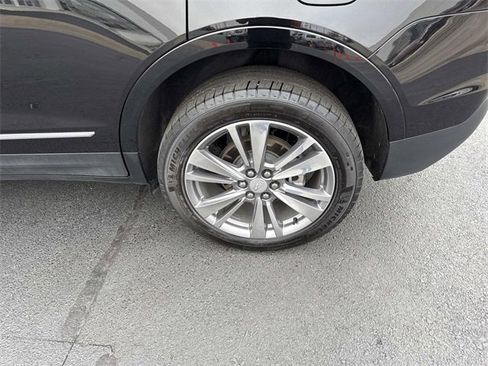 Used 2024 Cadillac XT5 Premium Luxury image 33