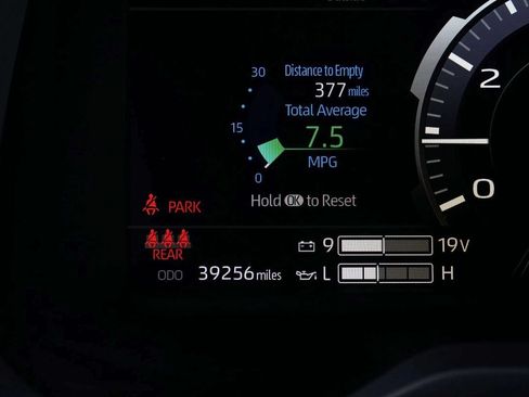 Used 2023 Toyota Tundra Platinum AWD/4WD image 30