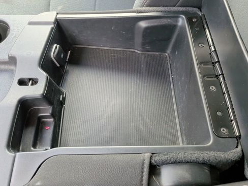 Used 2023 RAM 5500 Tradesman image 30