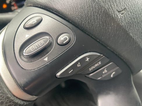 Used 2019 Nissan Pathfinder S AWD/4WD image 42