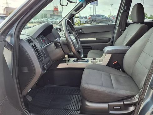 Used 2012 Ford Escape XLT FWD image 7