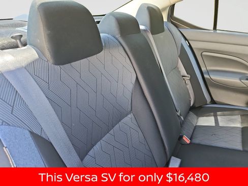 Used 2025 Nissan Versa SV FWD image 45