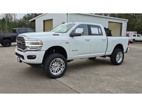 Used 2024 RAM 2500 Laramie image 4