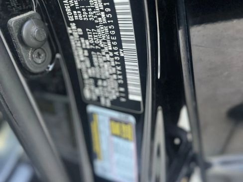 Used 2014 Kia Sorento LX image 18