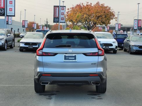 Used 2023 Honda CR-V Sport image 6