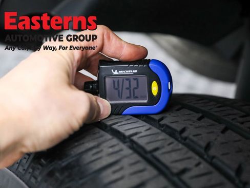 Used 2021 Jeep Wrangler Unlimited Sahara w/ Cold Weather Group image 31