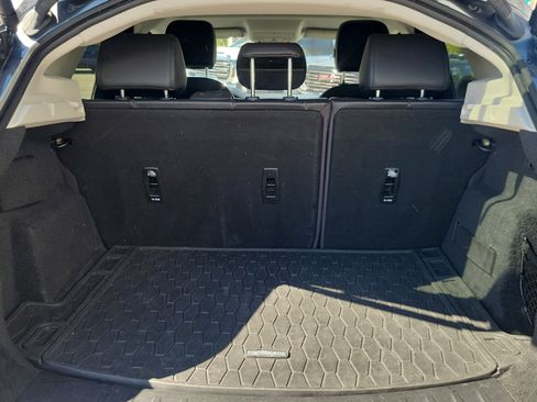 Used 2020 Jaguar E-PACE image 13