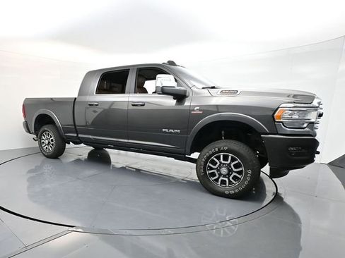 Used 2024 RAM 3500 Limited w/ Safety Group image 3