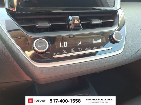 Used 2024 Toyota Corolla LE FWD image 21