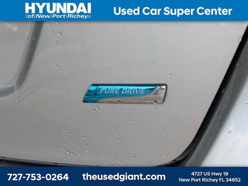 Used 2013 Nissan Sentra SR FWD image 13