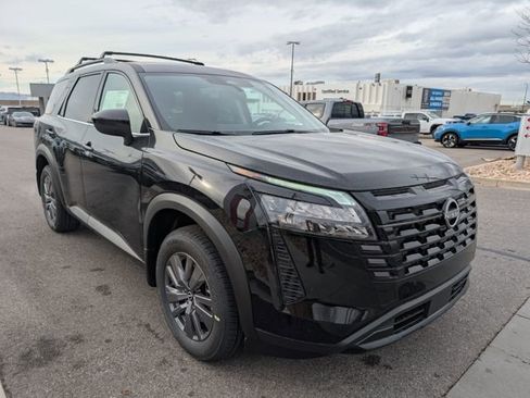 New 2026 Nissan Pathfinder SV AWD/4WD image 3