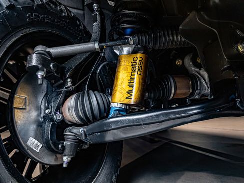 Used 2025 Chevrolet Silverado 1500 ZR2 w/ Technology Package image 14