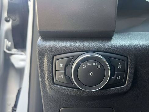 Used 2018 Ford F150 XLT w/ Equipment Group 302A Luxury AWD/4WD image 25
