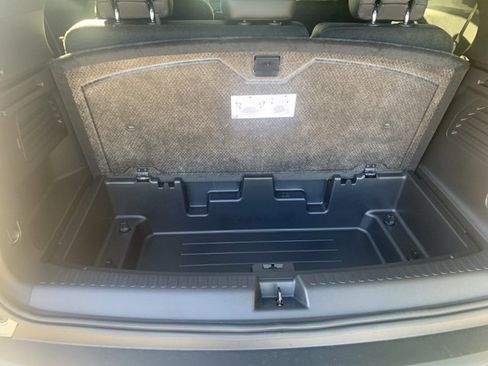 New 2026 GMC Acadia Elevation w/ Black Edition image 9