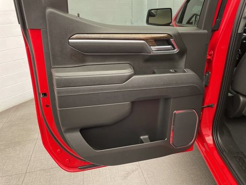 Used 2025 GMC Sierra 1500 Elevation AWD/4WD image 23