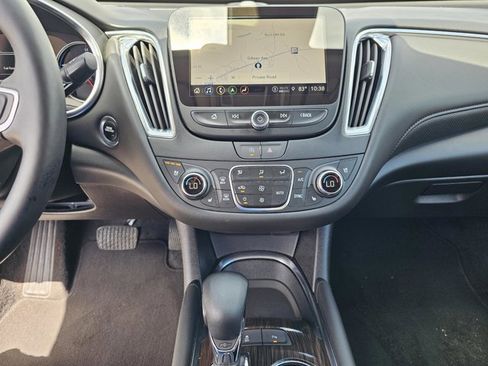 Used 2024 Chevrolet Malibu LT image 24