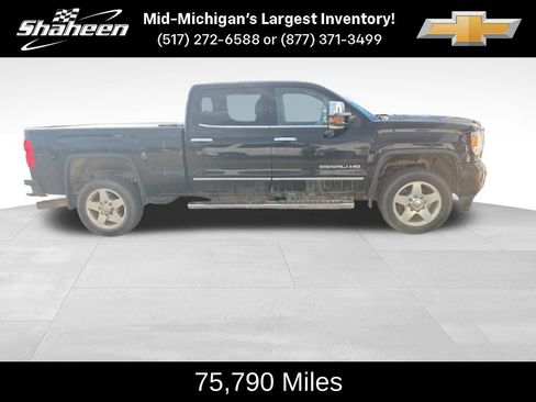 Used 2015 GMC Sierra 2500 Denali w/ Duramax Plus Package image 2