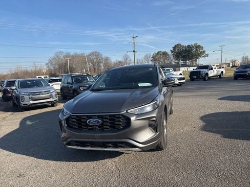 Used 2024 Ford Escape ST-Line w/ Tech Pack #1 image 6