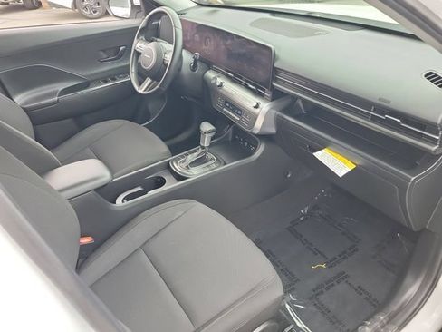 Certified 2024 Hyundai Kona SEL FWD image 21