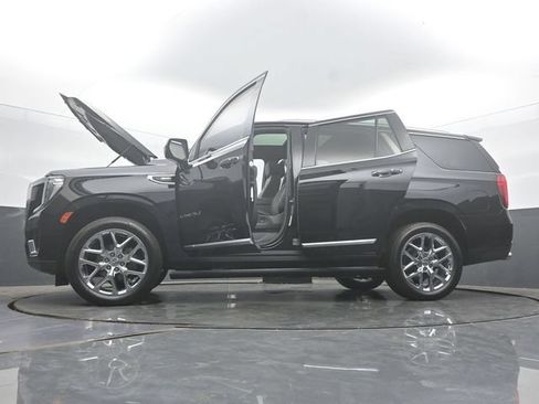Used 2022 GMC Yukon Denali w/ Denali Ultimate Package AWD/4WD image 52