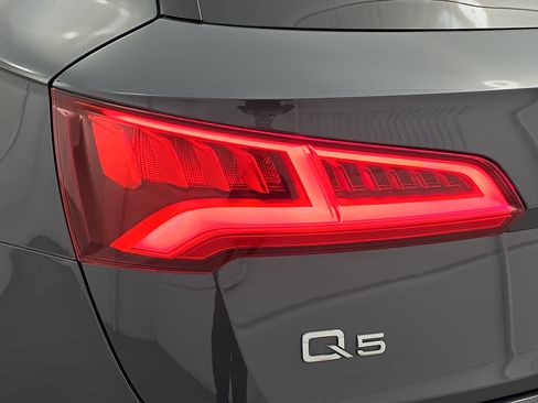 Used 2019 Audi Q5 2.0T Premium Plus w/ Premium Plus Package image 35