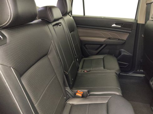 Used 2023 Volkswagen Atlas SE FWD image 19