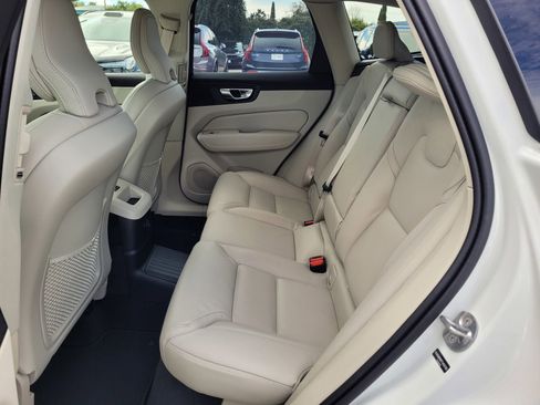 New 2026 Volvo XC60 T8 Ultra w/ Protection Package Premier AWD/4WD image 10