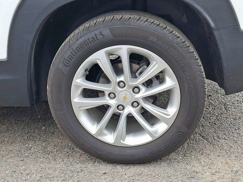 Used 2024 Chevrolet TrailBlazer LS FWD image 31