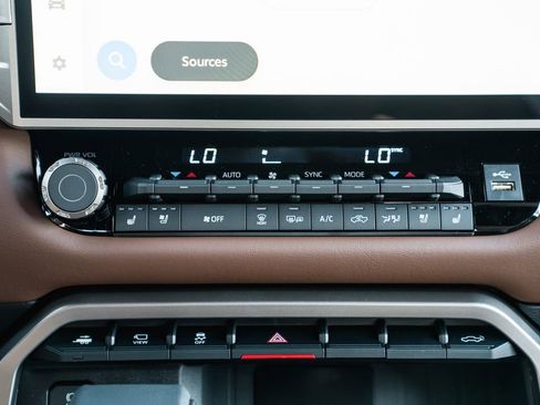 New 2026 Toyota Tundra 1794 Edition AWD/4WD image 23