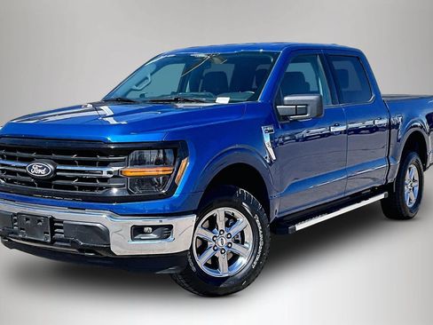 Used 2025 Ford F150 XLT w/ Equipment Group 301A Standard AWD/4WD image 3