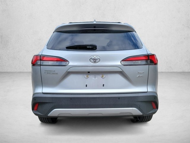 Used 2022 Toyota Corolla Cross XLE AWD/4WD image 7