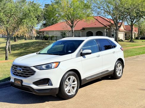 Used 2020 Ford Edge SEL image 2