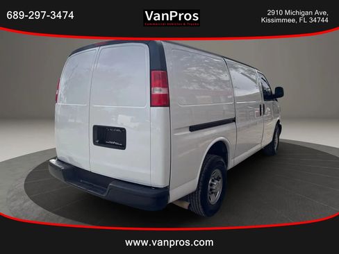 Used 2021 Chevrolet Express 2500 w/ Driver Convenience Package image 6