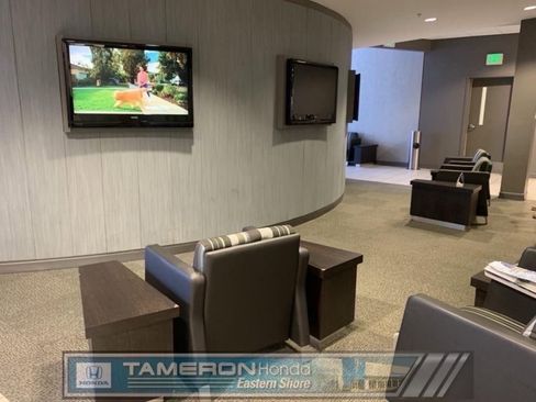 Used 2025 Buick Enclave Sport Touring image 17