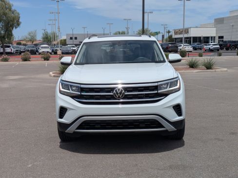 Used 2023 Volkswagen Atlas SE w/ Panoramic Sunroof Package FWD image 8