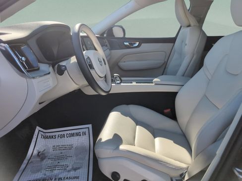 Used 2024 Volvo XC60 T8 Plus w/ Protection Package Premier image 20