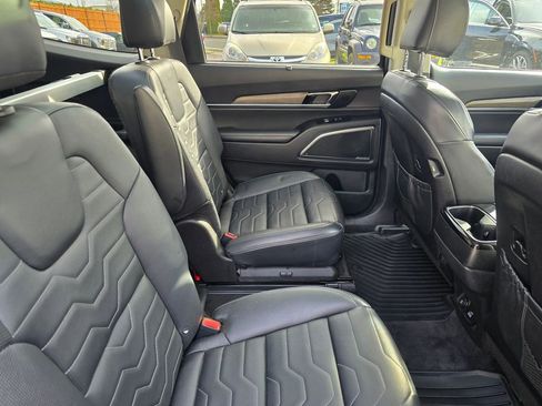 Used 2021 Kia Telluride SX w/ SX Prestige Package image 52