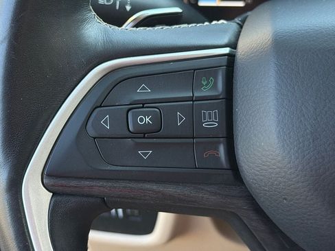 Used 2021 Jeep Grand Cherokee L Limited RWD image 20