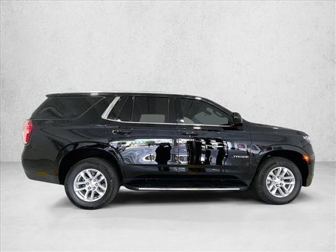 Used 2022 Chevrolet Tahoe LS RWD image 5