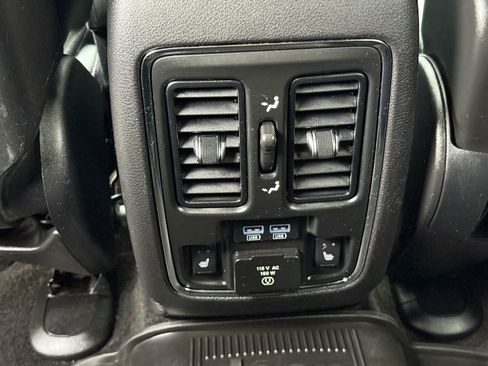 Used 2014 Jeep Grand Cherokee Limited image 44